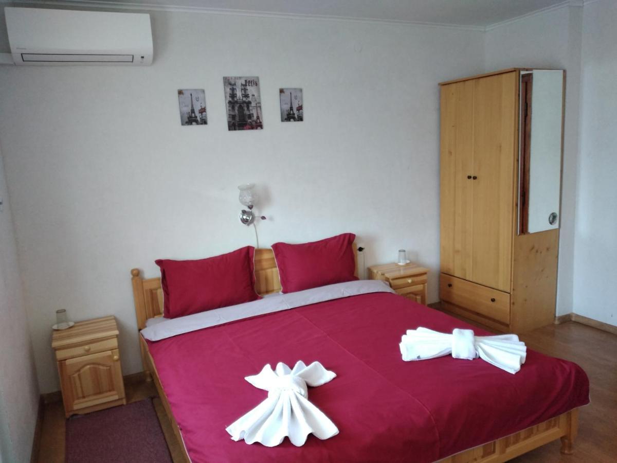 Holiday Guest House Kemo Sapareva Banya Esterno foto