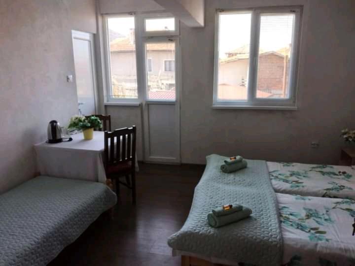 Holiday Guest House Kemo Sapareva Banya Esterno foto