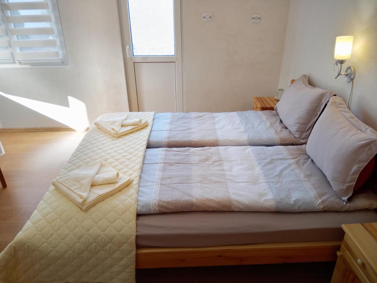 Holiday Guest House Kemo Sapareva Banya Esterno foto