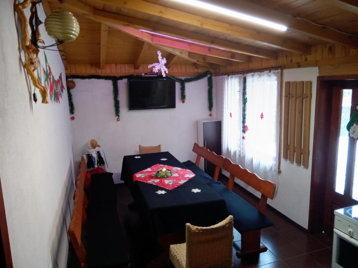 Holiday Guest House Kemo Sapareva Banya Esterno foto