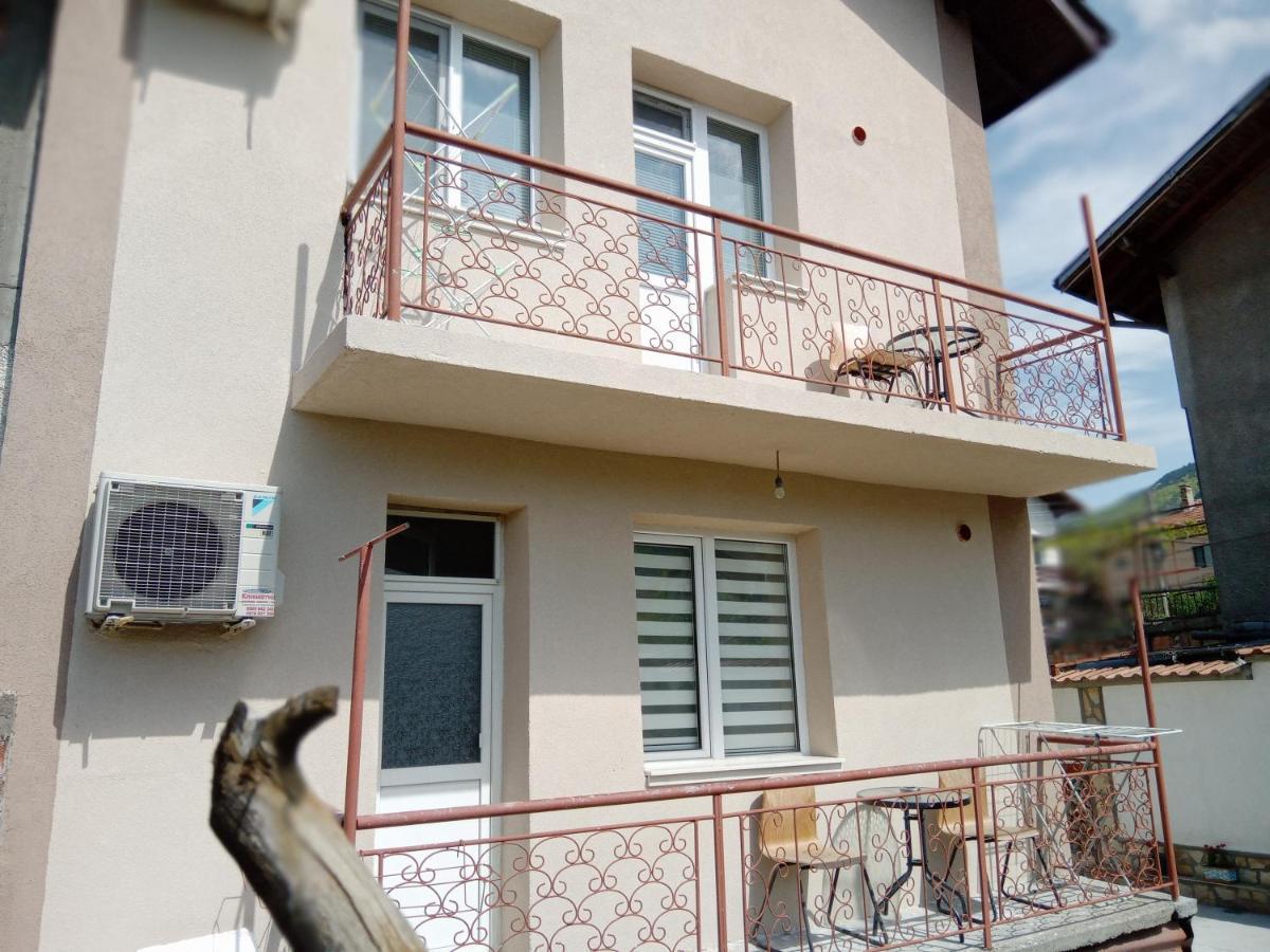 Holiday Guest House Kemo Sapareva Banya Esterno foto