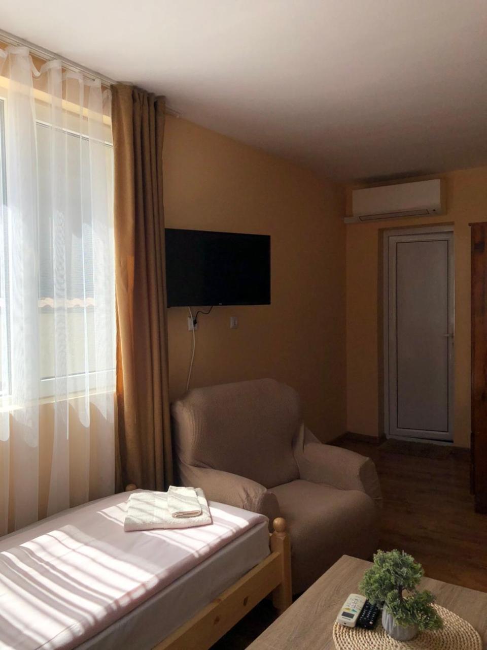 Holiday Guest House Kemo Sapareva Banya Esterno foto