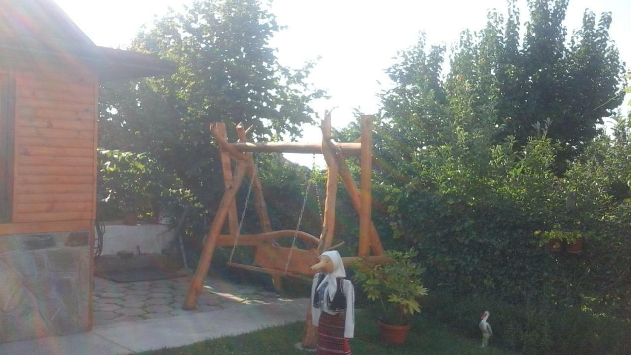 Holiday Guest House Kemo Sapareva Banya Esterno foto
